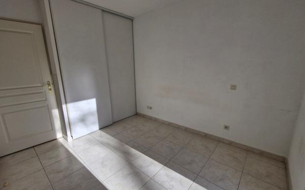 Appartement à vendre    3 pièces • 70,47 m2 Villeneuve-lès-Avignon