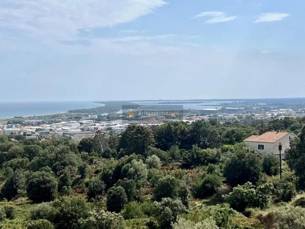 Vente Maison 4 pièces 119 m2 à Bastia