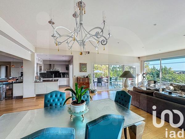 Maison à vendre 7 pièces 245 m² Montastruc-la-Conseillère