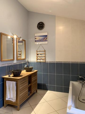 Charmante maison rénovée sur grand terrain