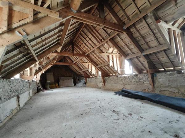 Propriete à vendre à Carentoir dans le Morbihan (56910), ref : 009/1163