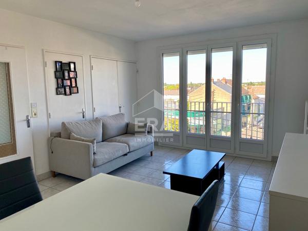 A louer studio meublé à Châteauroux