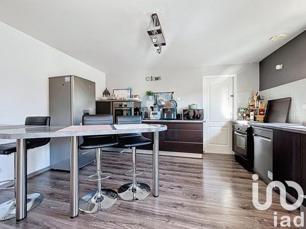 Maison 5 pièces de 114 m² à Fagnières (51510)