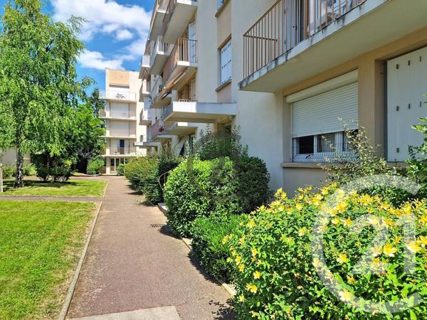 Appartement F1 à vendre  1 pièce - 38,60 m 2   AUXERRE  - 89