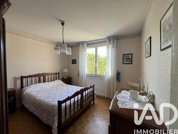 Maison à vendre 5 pièces 134 m² Châtenoy-le-Royal