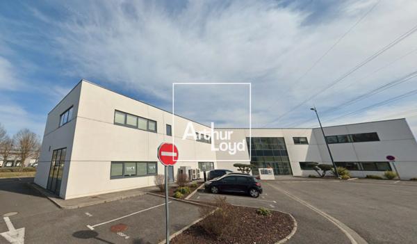 BUREAUX À LOUER - ZONE EUROCENTRE - VILLENEUVE LES BOULOC