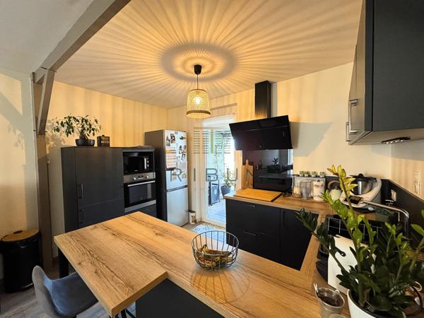 Maison 4 pièce(s) 3 chambre(s) 90 m²