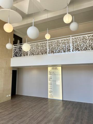 Bureaux à vendre à Nanterre dans immeuble rénové proche La Défense