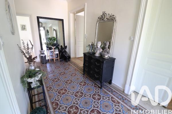 Maison à vendre 10 pièces 305 m² Montereau-Fault-Yonne