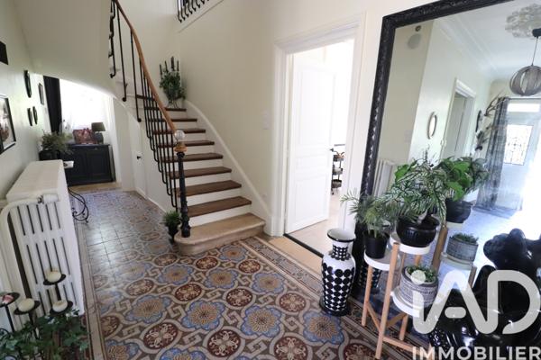 Maison à vendre 10 pièces 305 m² Montereau-Fault-Yonne