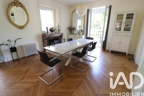 Maison à vendre 10 pièces 305 m² Montereau-Fault-Yonne