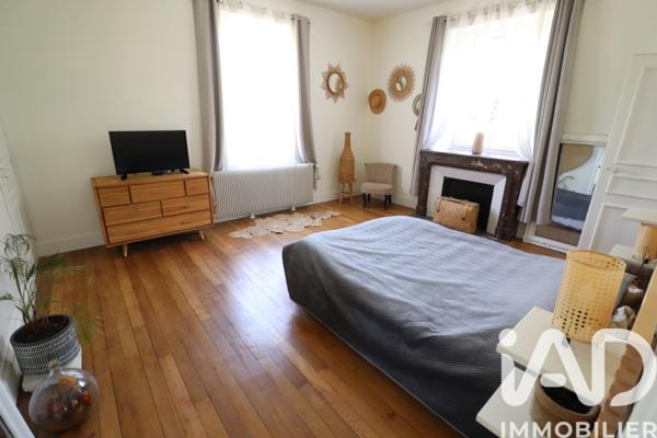 Maison à vendre 10 pièces 305 m² Montereau-Fault-Yonne