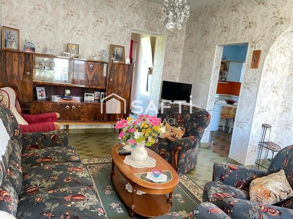 Maison avec beau volume