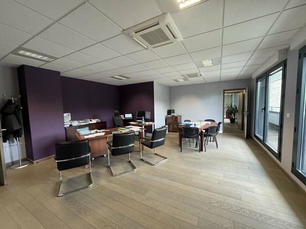 BUREAUX CENTRE VILLE - A LOUER