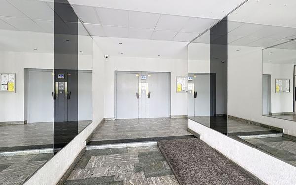 Appartement à vendre    3 pièces • 70 m2 Pau