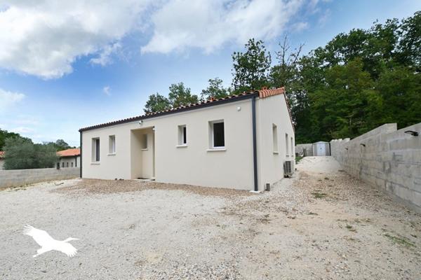 Maison à vendre 219 341 € Puymoyen 4 p 93 m² DPE A