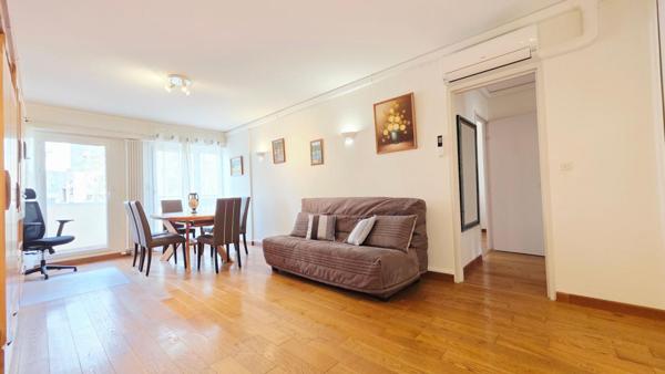 BOURGES APPARTEMENT 3 PIECES BALCONS GARAGE