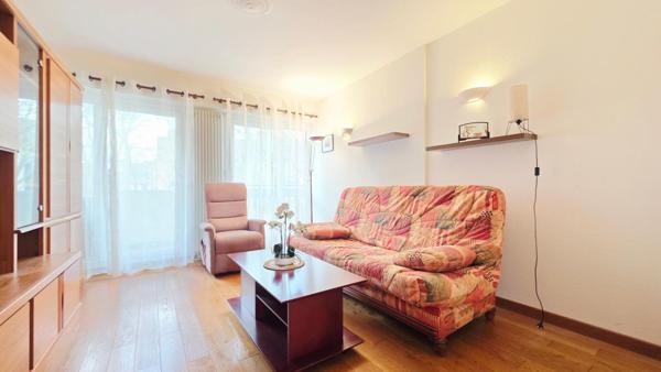 BOURGES APPARTEMENT 3 PIECES BALCONS GARAGE