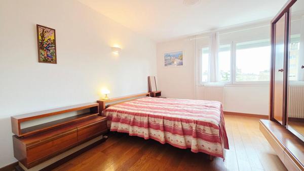 BOURGES APPARTEMENT 3 PIECES BALCONS GARAGE