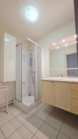 BOURGES APPARTEMENT 3 PIECES BALCONS GARAGE