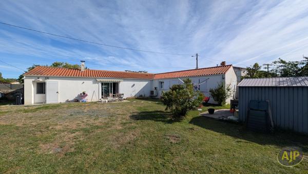 Maison à vendre L Aiguillon Sur Mer - 6 pièces, 111m² avec 4 chambre(s) à 264 000€ - L'Aiguillon la Presqu'Ile  - Agent Co David Billaud