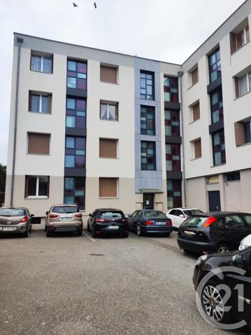 Appartement F4 à vendre  4 pièces - 79,81 m2 VAULX EN VELIN - 69