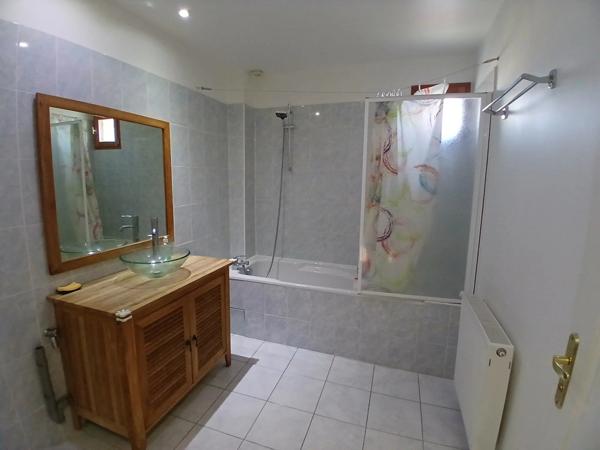 Location Maison de village 6 pièces 109 m2 à Toury