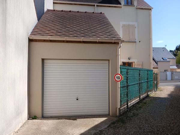 Location Maison de village 6 pièces 109 m2 à Toury