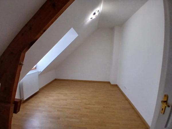 Location Maison de village 6 pièces 109 m2 à Toury