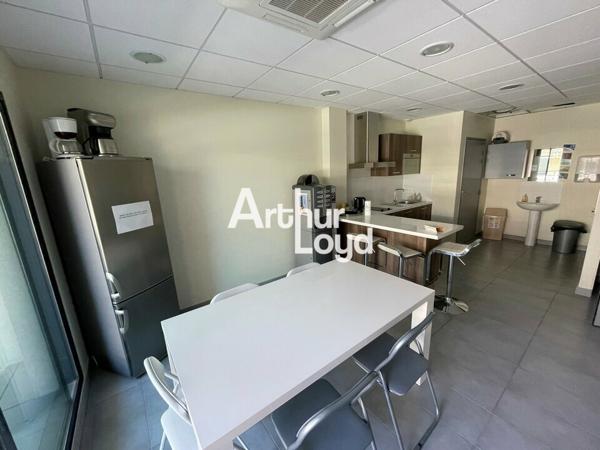Locations bureaux 490 m² - Fréjus