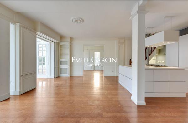 A vendre - Hôtel particulier -  Neuilly Sur Seine 394 m2 - l'Ile de la Jatte