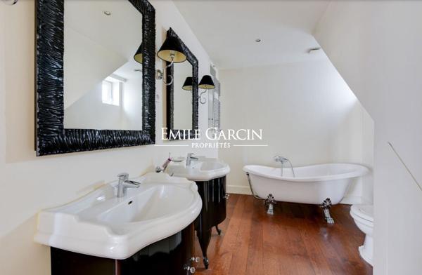 A vendre - Hôtel particulier -  Neuilly Sur Seine 394 m2 - l'Ile de la Jatte