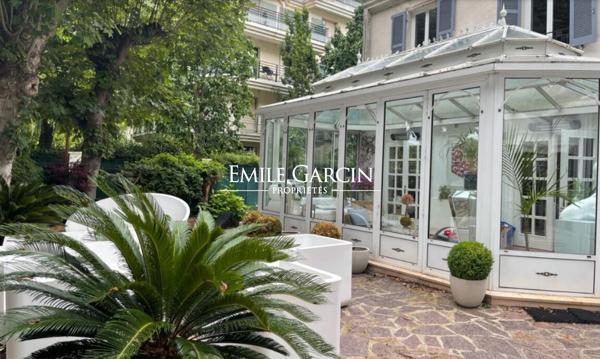 A vendre - Hôtel particulier -  Neuilly Sur Seine 394 m2 - l'Ile de la Jatte