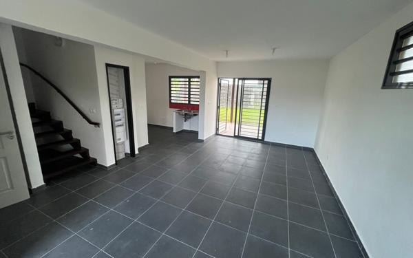 Maison à vendre    4 pièces •  Macouria