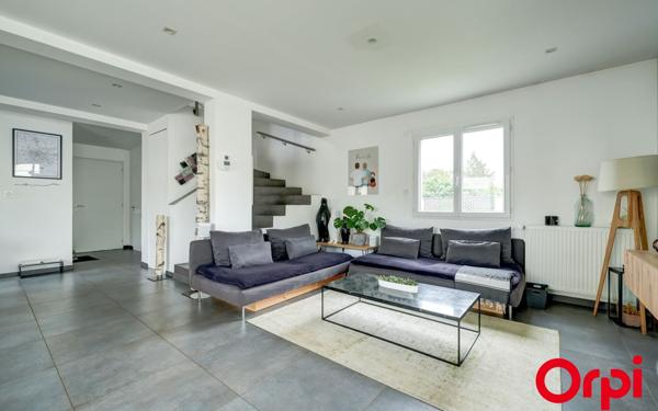 Maison à vendre    4 pièces • 100 m2 Vénissieux