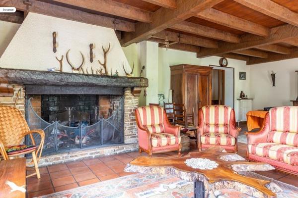Maison à vendre 171 000 € Saint-Yrieix-la-Perche 8 p 165 m² DPE D