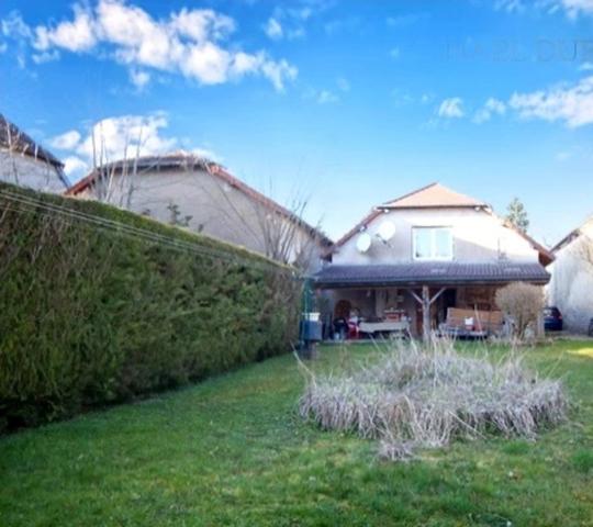 Maison à vendre 5 pièces proche de VILLERS FARLAY (39)