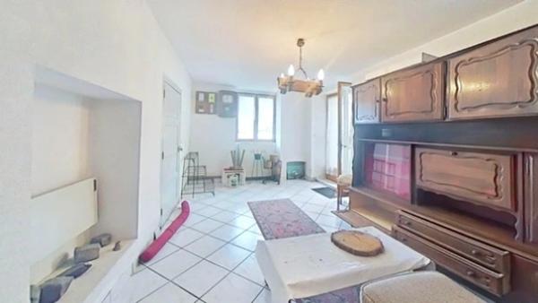 Maison à vendre 5 pièces proche de VILLERS FARLAY (39)