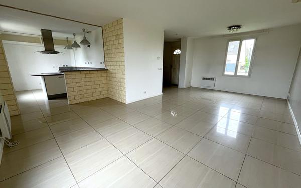 Maison à vendre    4 pièces • 96,27 m2 Crèvecoeur-le-Grand