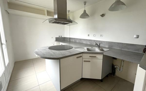 Maison à vendre    4 pièces • 96,27 m2 Crèvecoeur-le-Grand