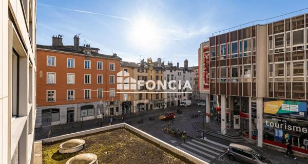 À vendre Appartement 4 pièces 94 m² - Grenoble 38000