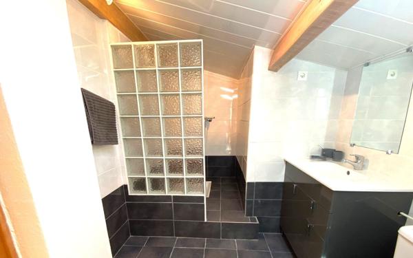 Maison à vendre    6 pièces •  Léguevin