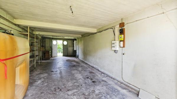 Ensemble immobilier composé de 2 maisons à vendre 10 pièces SEMEAC (65)