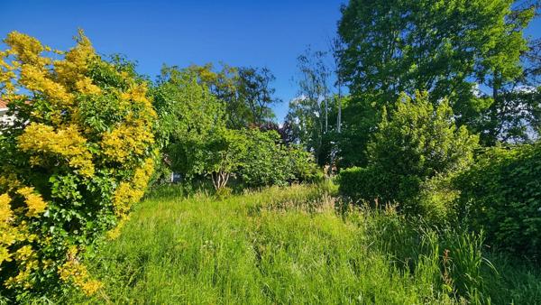 Ensemble immobilier composé de 2 maisons à vendre 10 pièces SEMEAC (65)