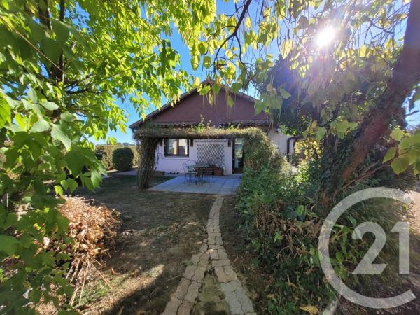 Maison à vendre  7 pièces - 147,20 m 2   ROMENAY  - 71