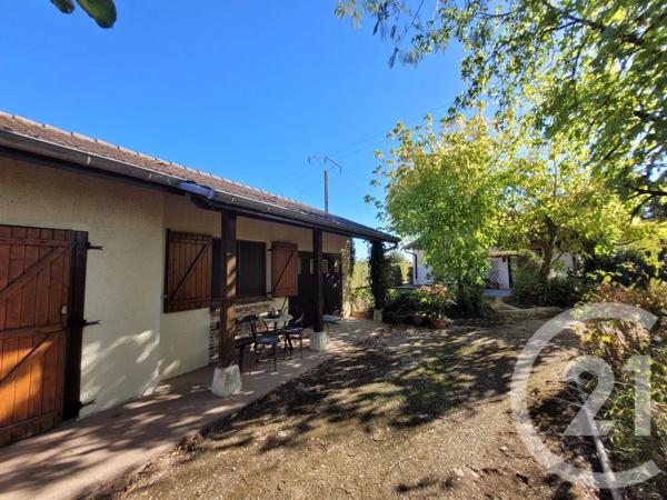 Maison à vendre  7 pièces - 147,20 m 2   ROMENAY  - 71