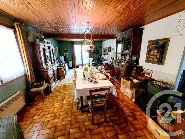 Maison à vendre  7 pièces - 147,20 m 2   ROMENAY  - 71