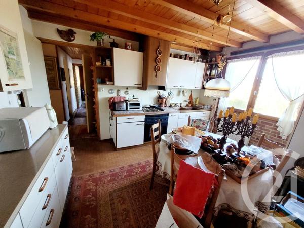 Maison à vendre  7 pièces - 147,20 m 2   ROMENAY  - 71