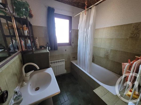 Maison à vendre  7 pièces - 147,20 m 2   ROMENAY  - 71