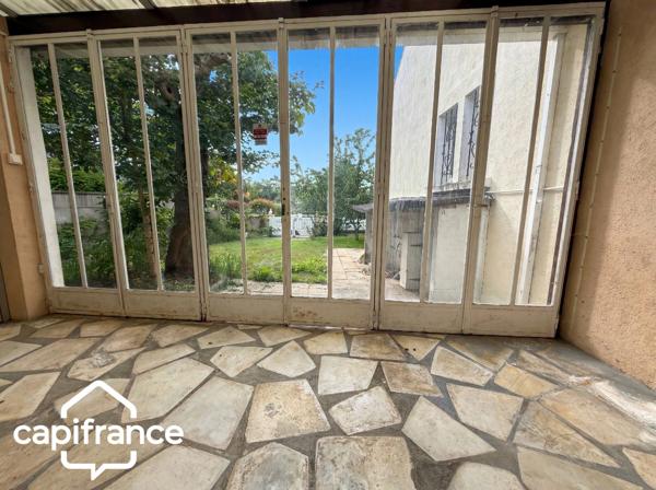 Thouars (79) Maison à rénover 68 m² – 2 chambres + bureau – jardin clos 305 m² – garage – cave